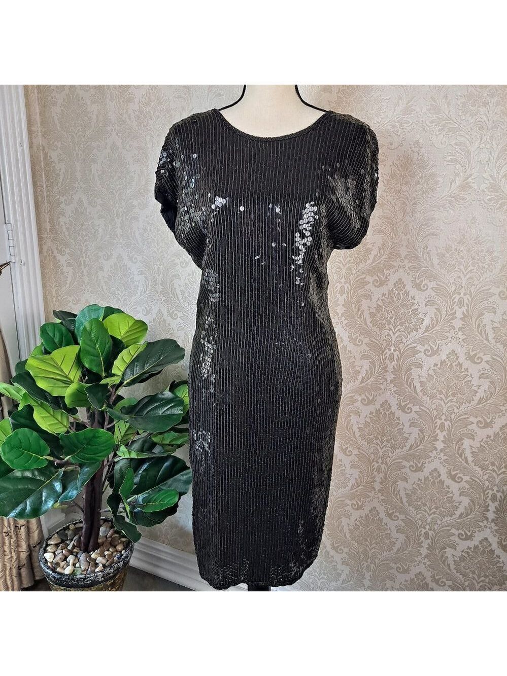 Marshall Field's Size Medium Black Sequin Beaded Cocktail Formal Dress NWT